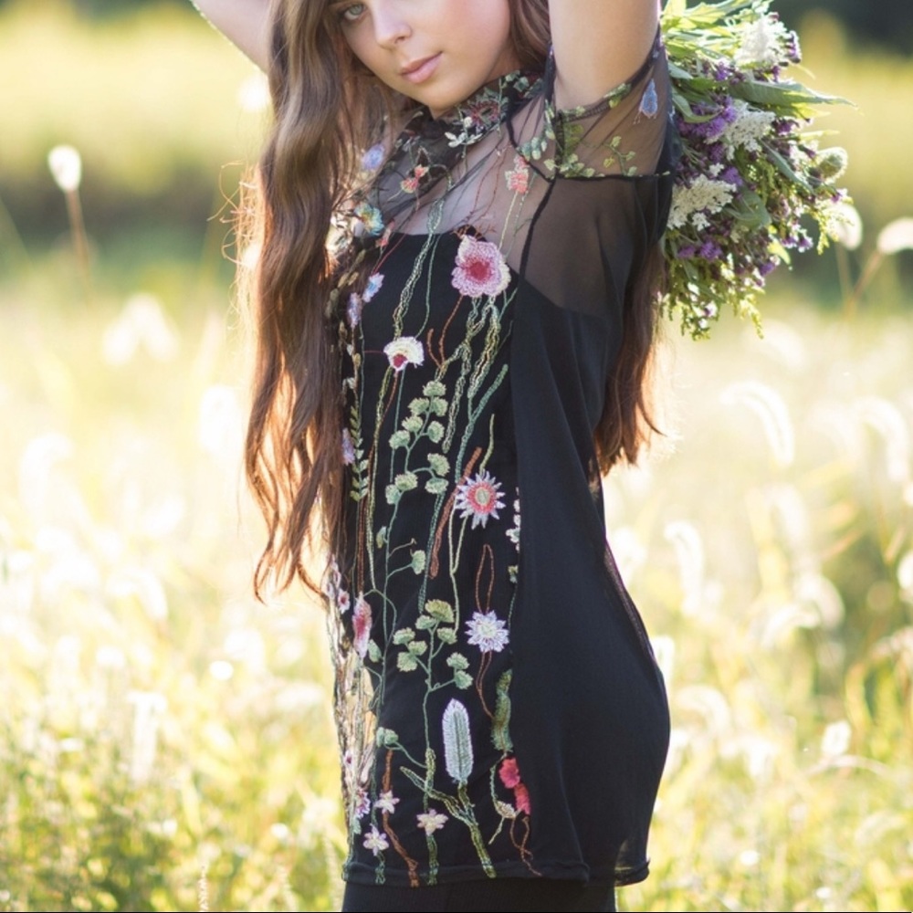 Mesh Flower Embroidered Dress